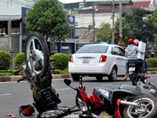 Ngày nghỉ lễ thứ 2, số người tử vong vì TNGT tăng chóng mặt