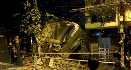 Nguyên nhân vụ sập nhà liên hoàn trong đêm ở Sài Gòn