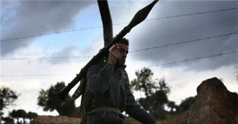 Quân đội Syria tiến sát Deir Ezzur, IS điên tiết sát hại dân thường