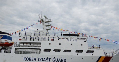 Tàu Lực lượng bảo vệ bờ biển Hàn Quốc thăm Đà Nẵng