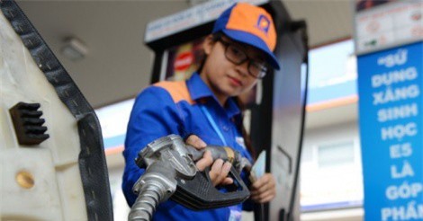 Giá xăng tăng lần thứ 4 liên tiếp từ 15h