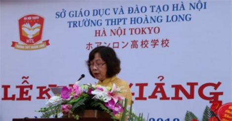 Hà Nội: Trường THPT Hoàng Long tưng bừng chào đón năm học mới