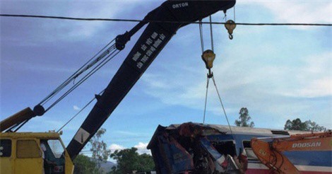 Tai nạn tàu SE3 lật bánh ở Quảng Bình: Thông tin mới nhất