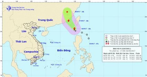Bão số 9 trên Biển Đông bất ngờ đổi hướng