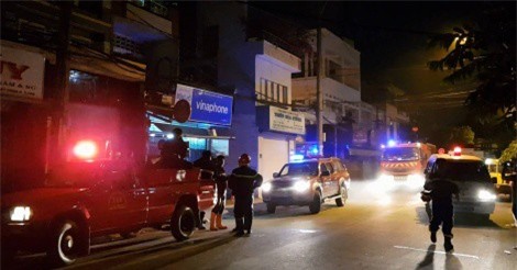 Cháy nhà dữ dội ở Sài Gòn, 2 người thương vong 