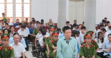 Đại án OceanBank: Hà Văn Thắm bất ngờ "bênh" Nguyễn Xuân Sơn