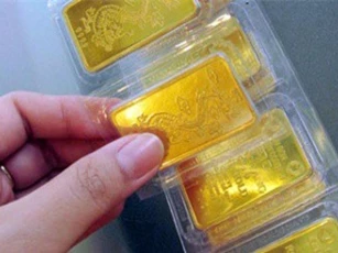 Giá vàng SJC tăng không ngừng nghỉ
