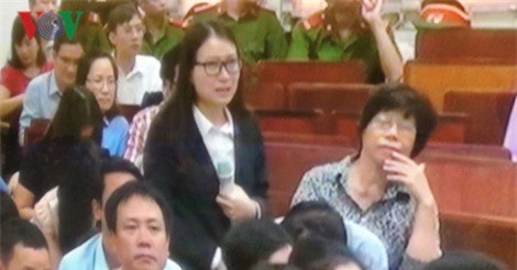 Đại án Oceanbank: Bị cáo Hồng Tứ tiếp tục khóc nức nở tại phiên tòa