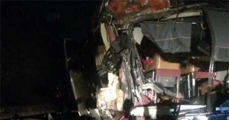 Tai nạn trên cao tốc Hà Nội - Lào Cai, 8 người bị thương