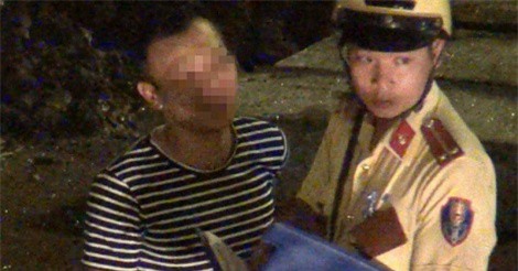 Đình chỉ 3 CSGT nghi "làm luật" ở cửa ngõ sân bay