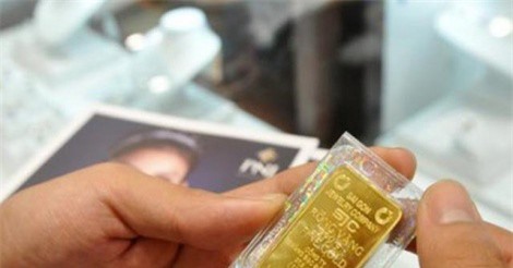 Lo sợ tăng cao, giá vàng tăng hơn 400.000 đồng/lượng