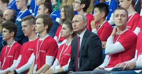 Trí tuệ nhân tạo của Putin làm nước Mỹ điên đảo