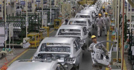 Gà Việt lần đầu sang Nhật, Nga mở nhà máy ôtô tại Việt Nam