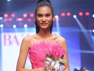 Kim Dung bất ngờ là quán quân Next Top Model All Stars