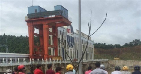 Sập cầu tại Tuyên Quang: Thông tin mới nhất