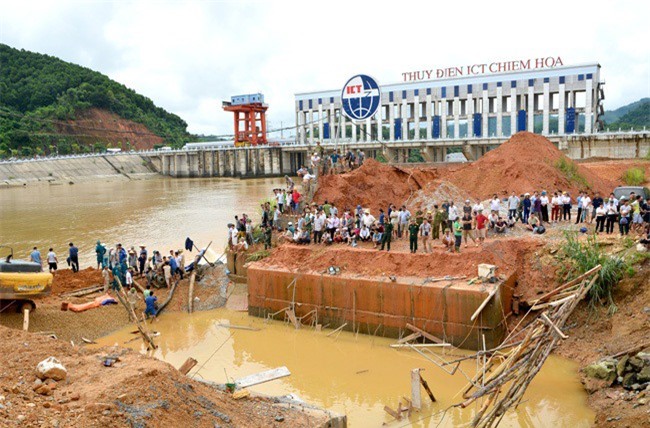 Sập cầu tại Tuyên Quang: Đã xác định danh tính 3 công nhân mất tích