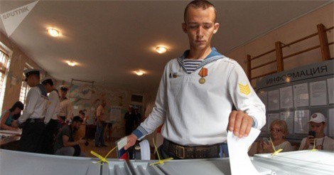 Không công nhận bầu cử ở Crimea và Sevastopol, EU bị chỉ trích 