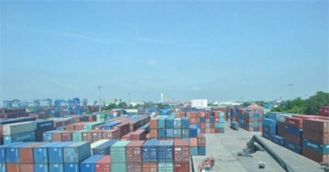 Bắt thêm 1 cán bộ hải quan liên quan đến vụ 213 container "mất tích"