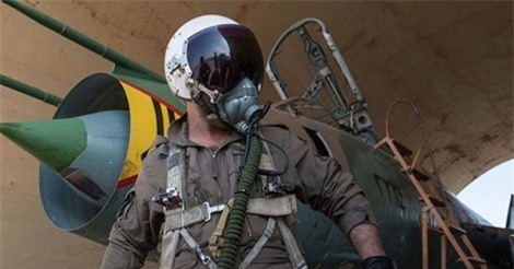 Không quân Syria khôi phục an ninh sân bay Deir Ezzur, IS "vào tầm ngắm"