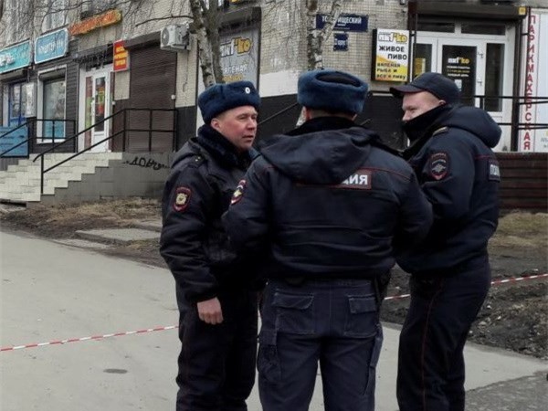 Moscow: Nhận 100 cuộc gọi dọa đánh bom, Nga hoảng sợ sơ tán dân