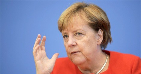 Merkel nêu lý do phản đối nới lỏng trừng phạt Nga