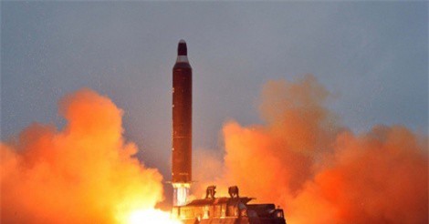 Hàn Quốc cảnh báo "chắc nịch" Triều Tiên gần hoàn thiện ICBM