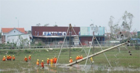 Hết ngày 19/9, EVN sẽ cấp điện ổn định cho Hà Tĩnh, Quảng Bình