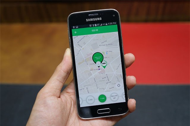 Xu&#x1EA5;t hi&#x1EC7;n &quot;&#x111;&#x1ED1;i th&#x1EE7;&quot; m&#x1EDB;i c&#x1EE7;a Grab, Uber