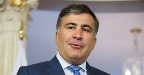 Khi Saakashvili được hỏi về thời gian "bám" Ukraine