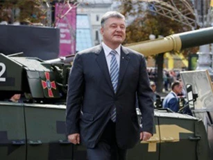 Poroshenko: Mỹ chi 500 triệu USD cho an ninh-quốc phòng Ukraine