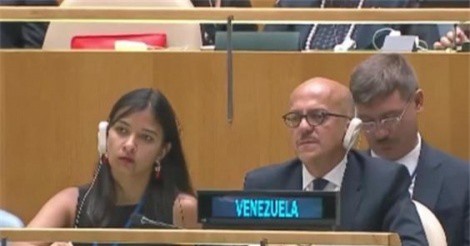 Trump dọa xóa sổ Triều Tiên, cả hội trường LHQ choáng váng