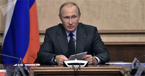 Tổng thống Putin gửi điện mừng kỷ niệm 1155 năm thành lập nước Nga