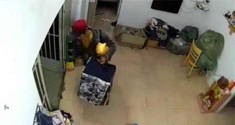 Bảo vệ trộm gần 30 triệu đồng của chủ nhà nghỉ rồi bỏ trốn