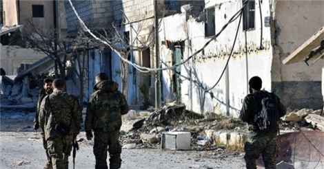 Lính Syria lại vượt sông Euphrates, đụng độ ác liệt với IS ở Deir Ezzur