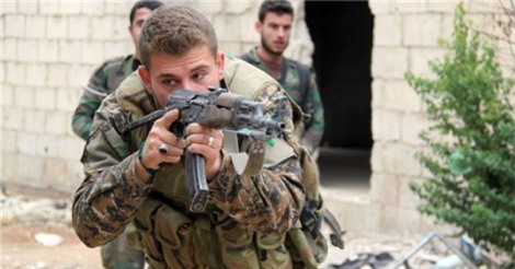 Quân đội Syria quyết giành lại đảo lớn nhất ở Deir Ezzur từ IS