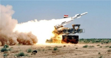 Quân đội Syria dùng tên lửa Nga bắn hạ tên lửa Israel