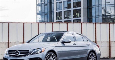 Triệu hồi hơn 1.200 ôtô Mercedes tại Việt Nam