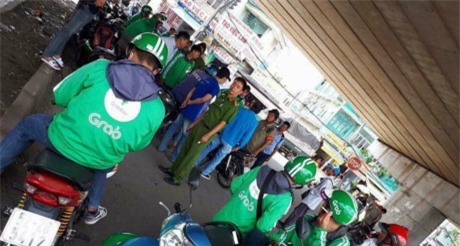 Grab lên tiếng vụ tài xế GrabBike bị hành hung ở bến xe An Sương