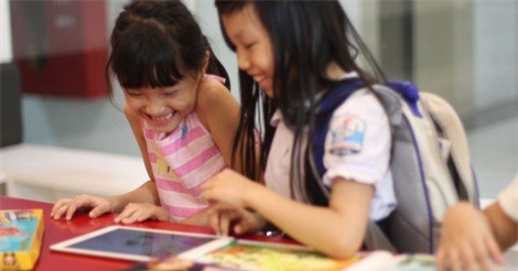 Ra mắt bộ sách "Tô màu kỳ diệu", món quà cho các bé dịp Trung thu