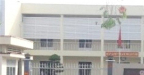 Cảnh cáo chánh tòa hình sự Cà Mau vì đánh phụ nữ