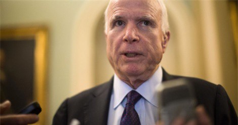 McCain và Cardin kêu gọi Trump trừng phạt Nga để bảo vệ Mỹ