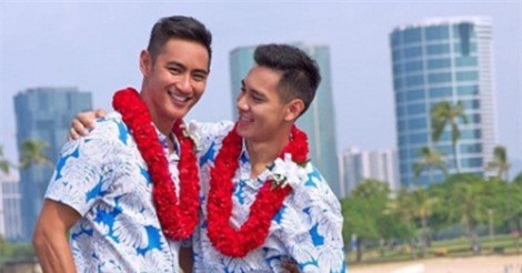 Hồ Vĩnh Khoa bất ngờ kết hôn bạn trai đồng giới 