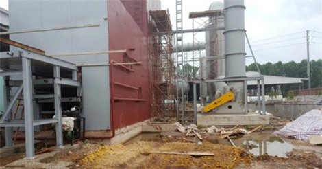 Bắc Giang: 1.300 tấn chất thải công nghiệp 'bốc hơi'?