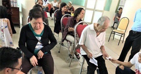 Vinamilk tiếp tục hành trình chăm sóc sức khỏe cho gần 2.000 người cao tuổi