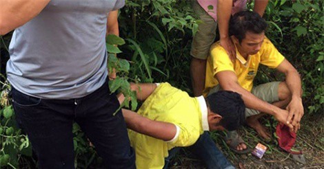 Hai thanh niên vi phạm bỏ chạy, tấn công cảnh sát giao thông