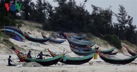 Ban Chỉ đạo Trung ương họp khẩn ứng phó áp thấp nhiệt đới gần bờ