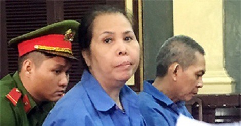 Xét xử vợ chồng "siêu lừa" chiếm đoạt hàng trăm tỷ đồng của đại gia Sài Gòn