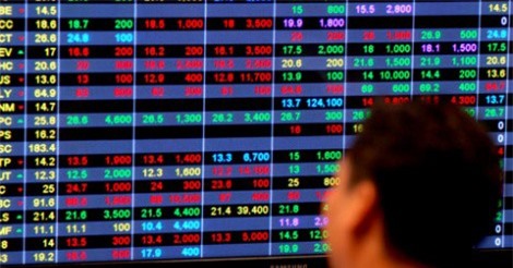 Cổ phiếu Vinasun đỏ sàn sau "đại chiến" taxi