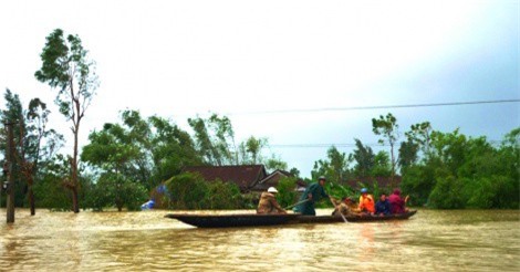 Hai cán bộ biên phòng mất tích khi đi kiểm tra lũ