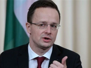 Hungary sửa đổi hợp đồng về liên kết của Ukraine với EU